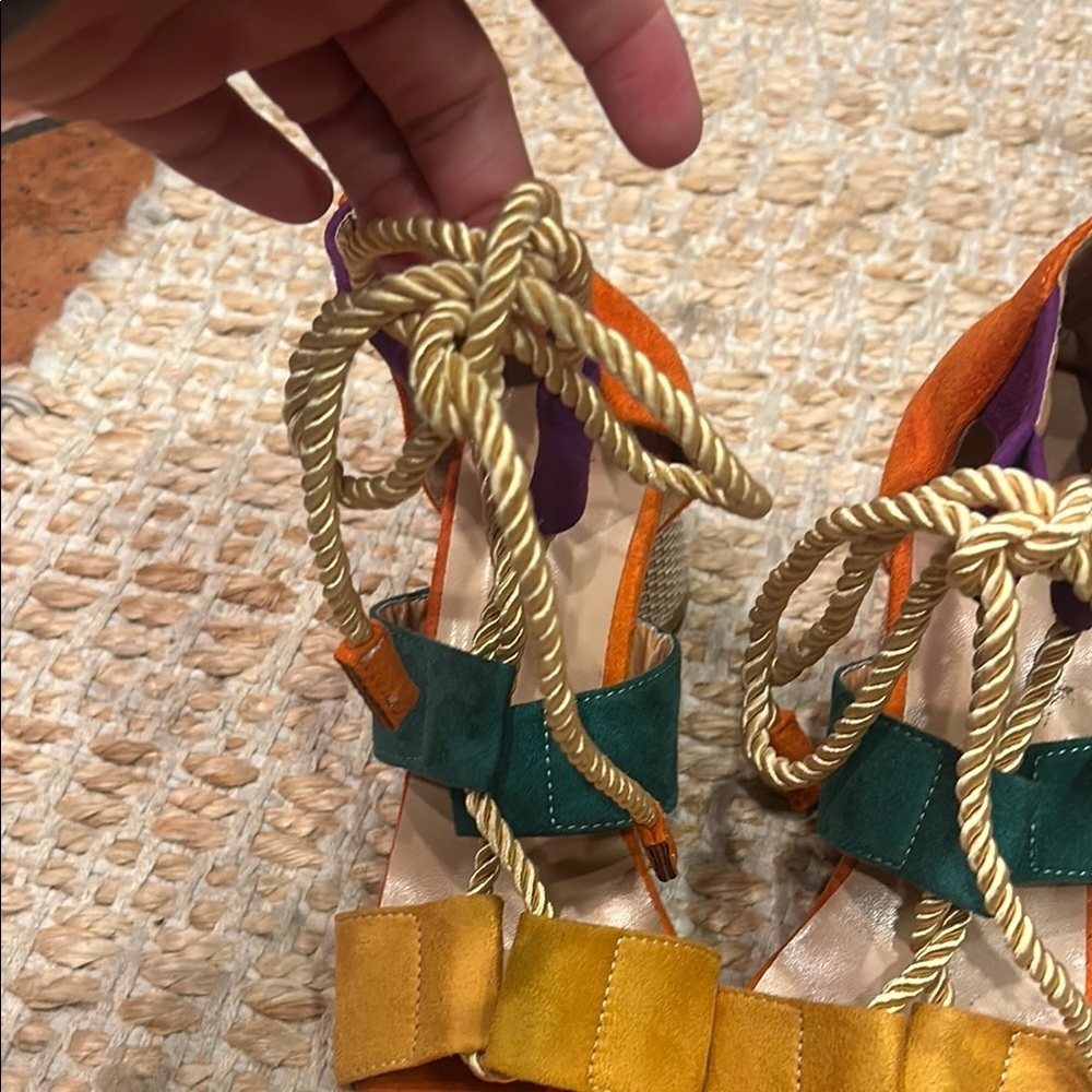 Colorful Women's Block Heel Sandals - Picture 7 of 10